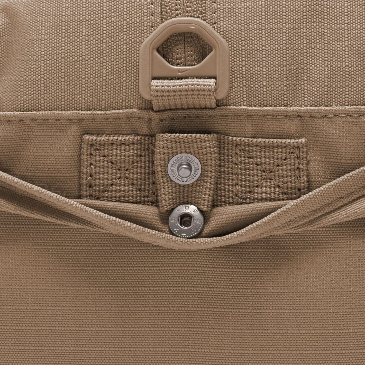 Nike Gym Club Sports Bag - Pink - Image 6